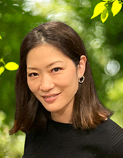 代表　加藤 美穂