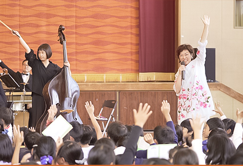 歌のお姉さんと歌おう